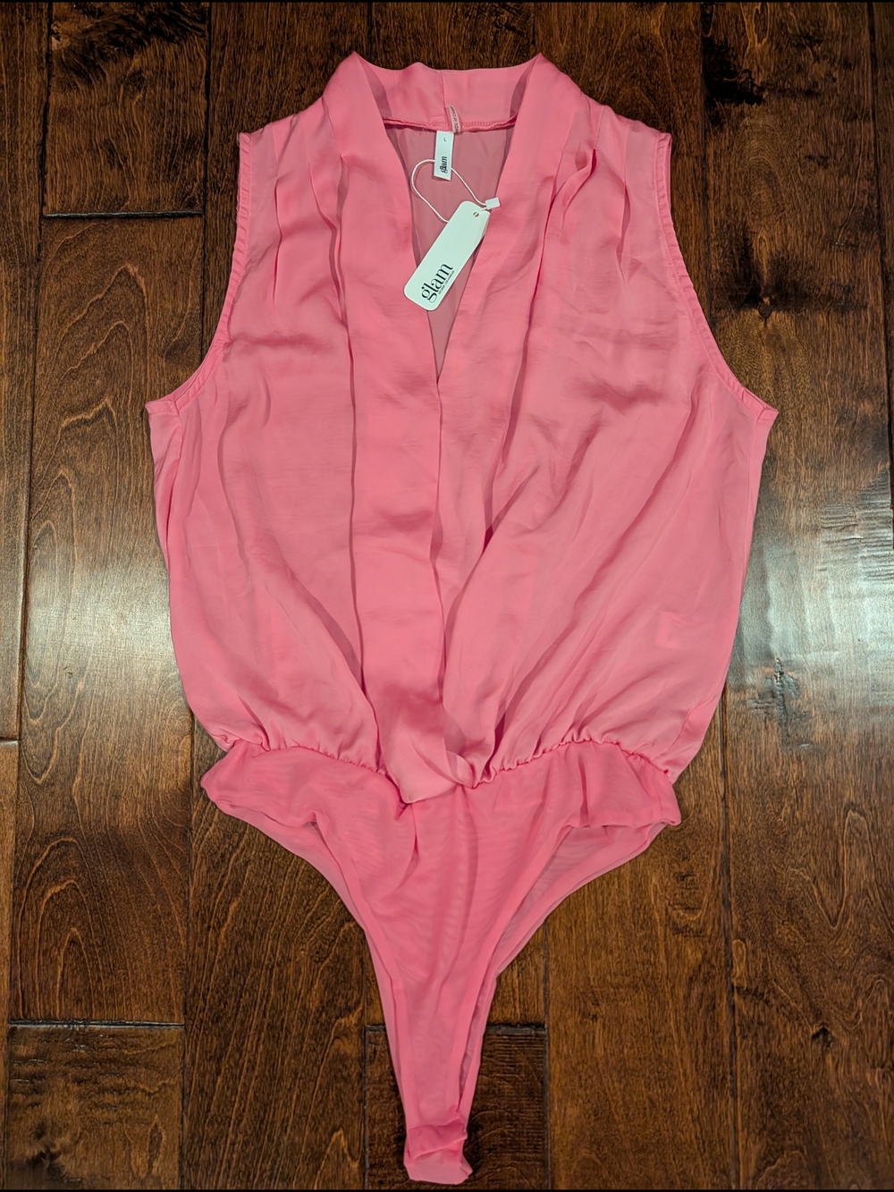 NWT: Hot Pink Sleeveless V-Neck Bodysuit - Large